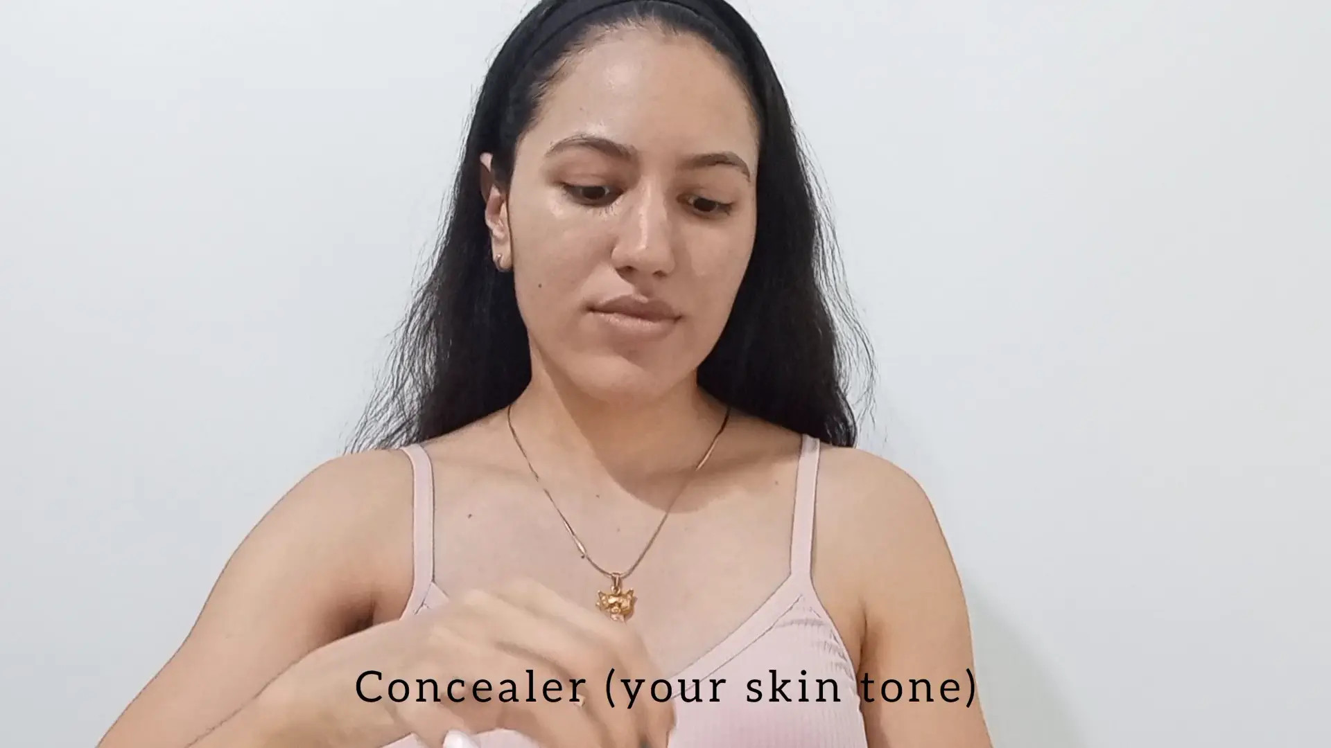 Exclusive Leak: VeronicaReyes - Fast and minimalist makeup tutorial - Stream in FullHD | Hotleakxxx.com