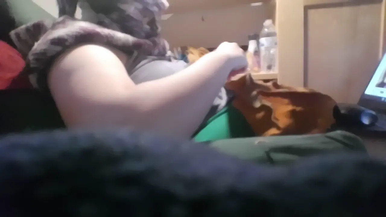 Exclusive Leak: terrigreen - 9-9-25 Working on leather thing - Stream in FullHD | Hotleakxxx.com