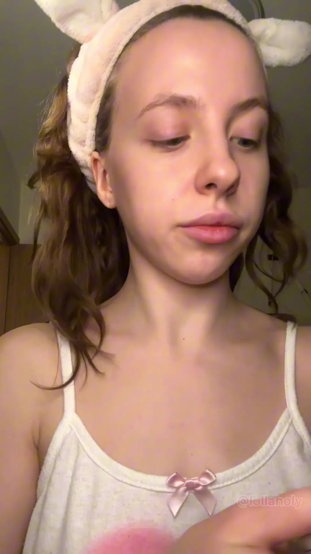 Exclusive Leak: lollaholy - MAKEUP ROUTINE BEFORE MAKING VIDS - Stream in FullHD | Hotleakxxx.com