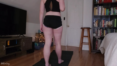 River Gray - Cute Feet Big Booty Yoga Free Extended Preview