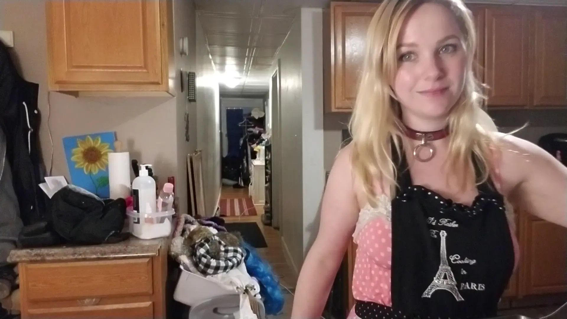Exclusive Leak: Happily_Sweet - Submissive Wife Reheating pork Chops - Stream in FullHD | Hotleakxxx.com