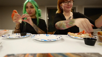 RinaKitty - RinaKitty x SkylarShark Crab Mukbang