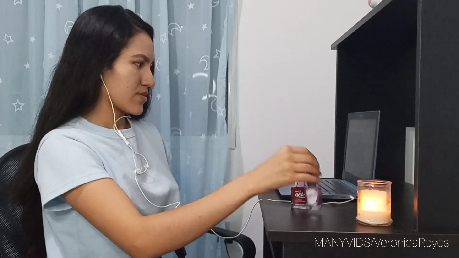 Exclusive Leak: VeronicaReyes - Painting my nails red - Stream in FullHD | Hotleakxxx.com