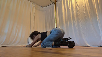 AprilStrips - High Heels and Denim
