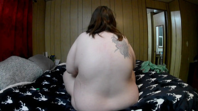 EleenaCurves - Soda Chug & Burping