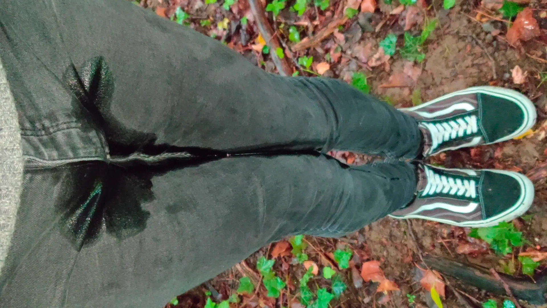 Exclusive Leak: WetMyDreams - Wetting Myself Many Times In The Forest - Stream in FullHD | Hotleakxxx.com