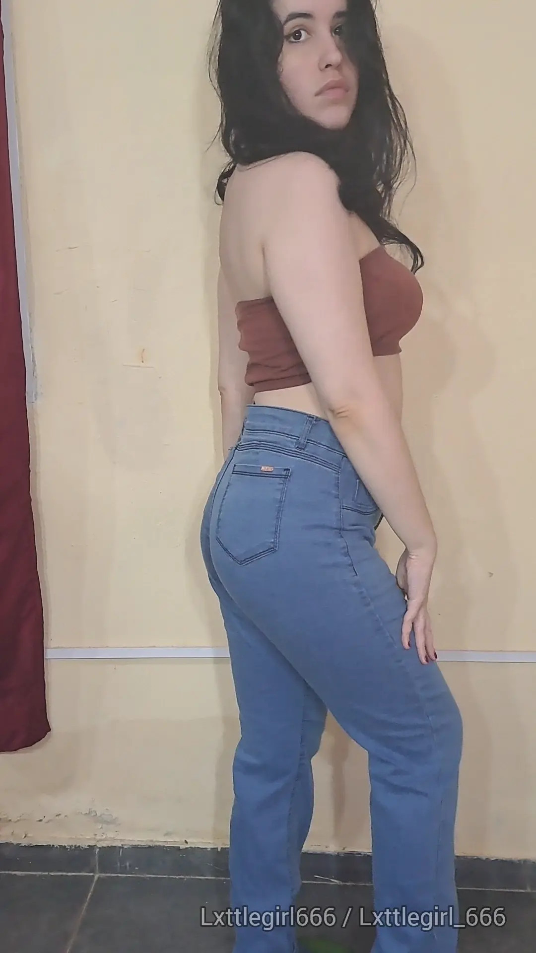 Exclusive Leak: Lxttlegirl_666 - My old jeans VS my new jeans - Stream in FullHD | Hotleakxxx.com