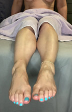 Major Mommy - Sexy Feet