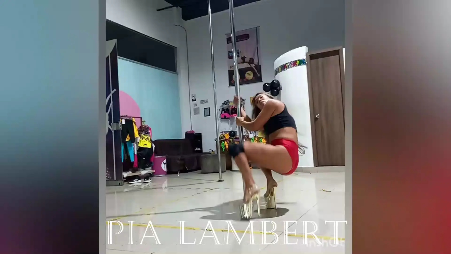Exclusive Leak: PiaLambert - Sexy pole dance practice - Stream in FullHD | Hotleakxxx.com