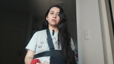 CandyGiirl - Telling you about my shoulder injury