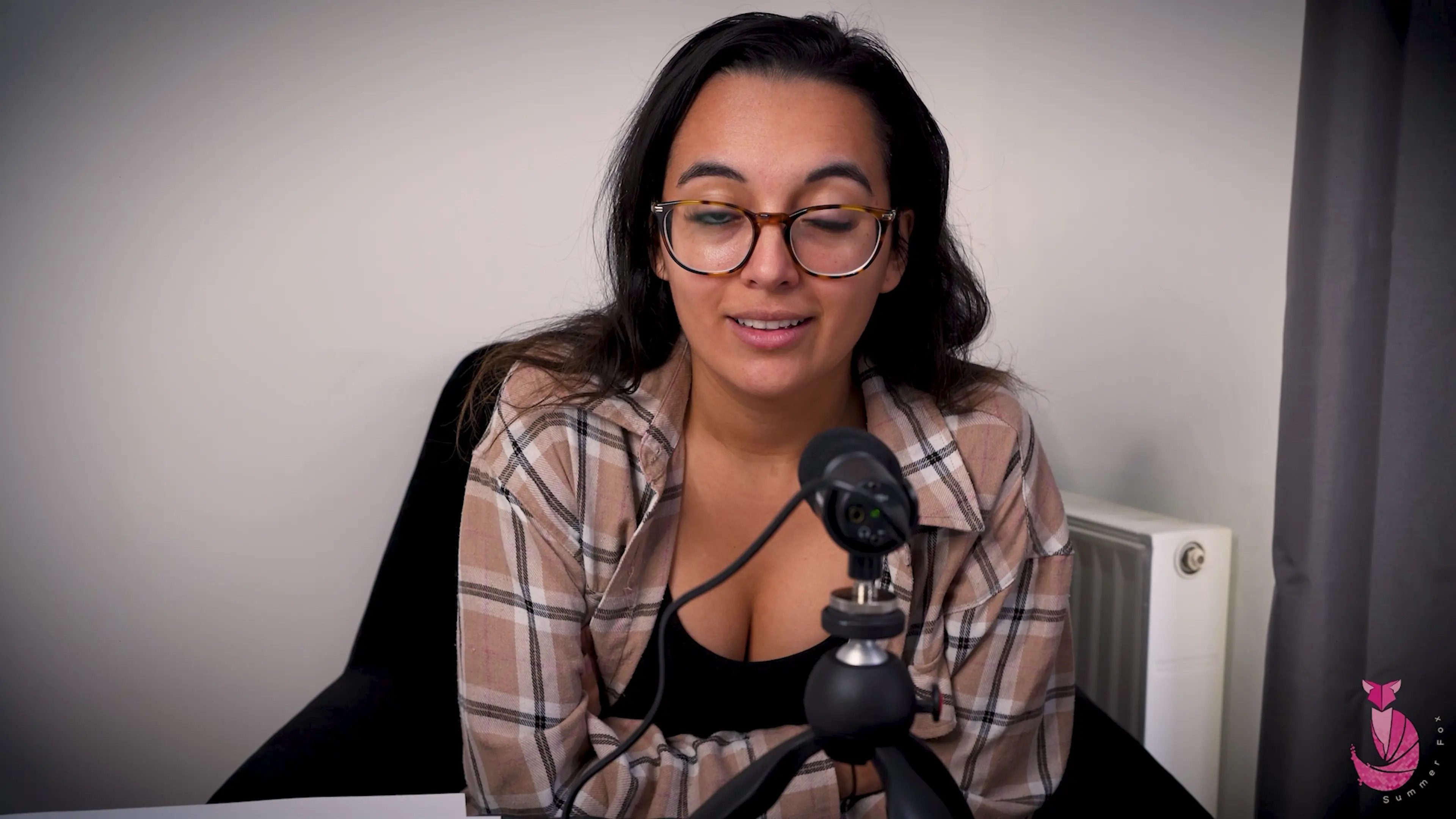 Exclusive Leak: Summer Fox - ASMR Punny Jokes - Stream in FullHD | Hotleakxxx.com