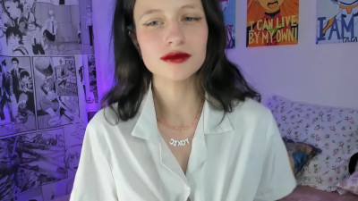 LuafyVolomsi - mind my lips red and sweet like a cherry