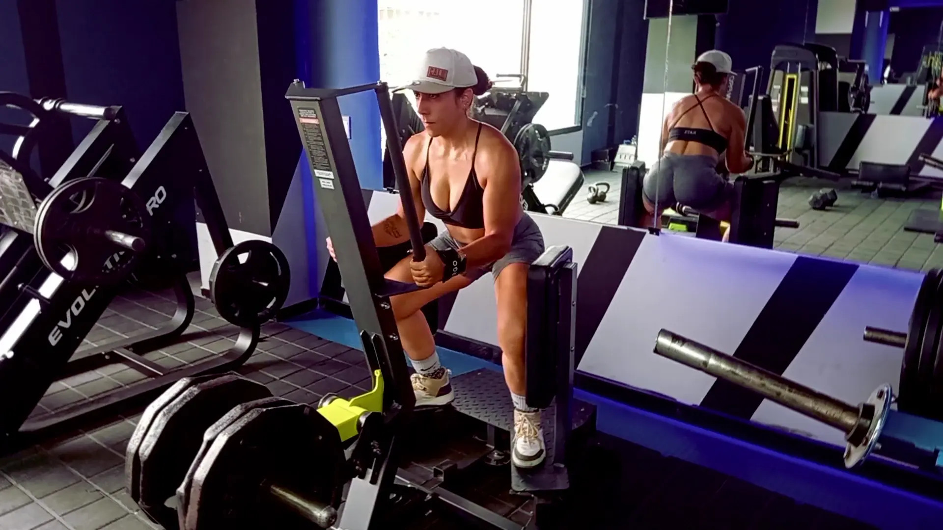 Exclusive Leak: PaoLeal - training and gym routine - Stream in FullHD | Hotleakxxx.com