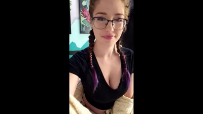 Wickedwitchywoman - I'd Love To Chat