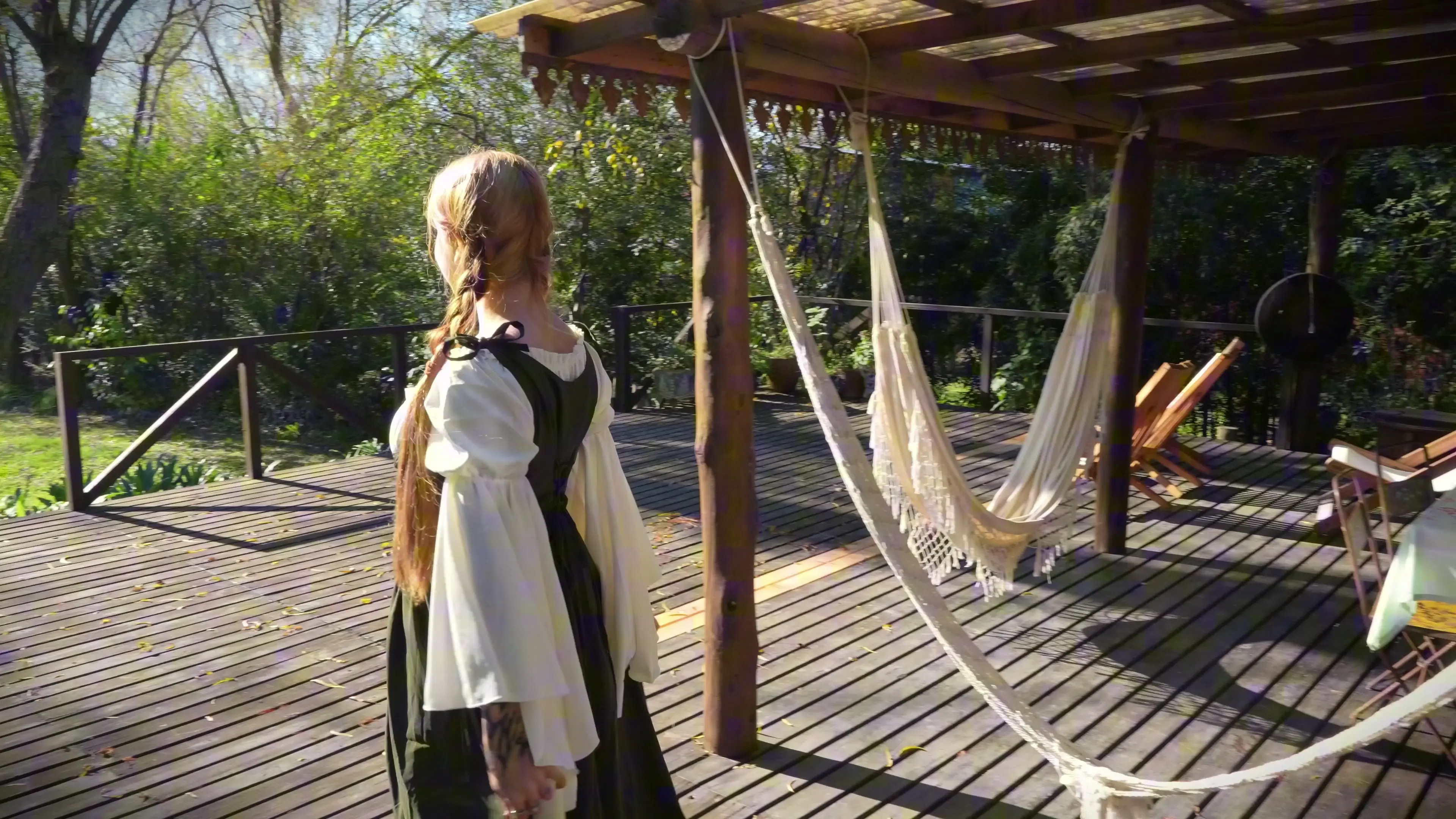Exclusive Leak: coraljade - Trad wife outdoors - Stream in FullHD | Hotleakxxx.com