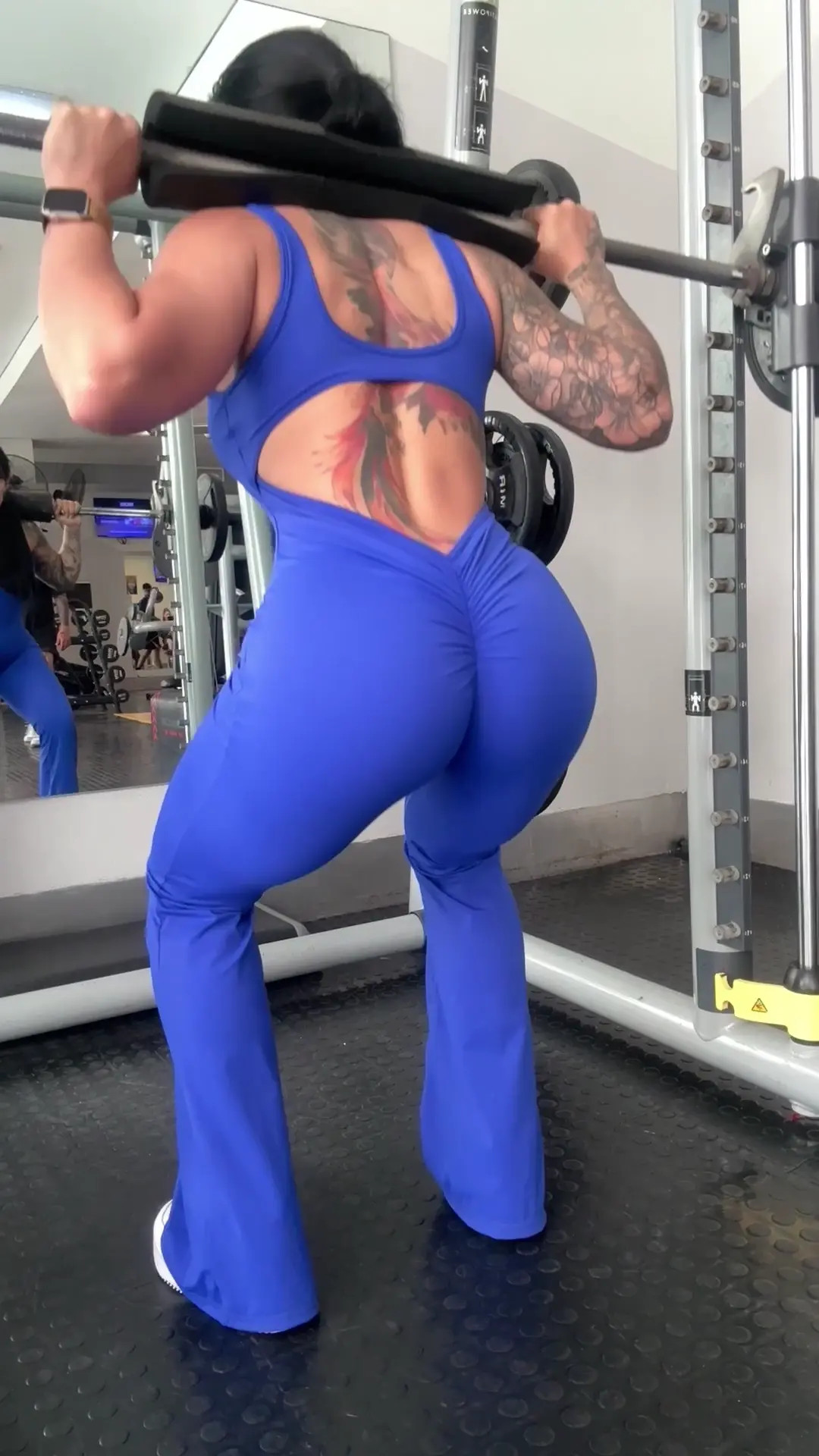 Exclusive Leak: DellaSmith - Training in  CATSUIT - Stream in FullHD | Hotleakxxx.com