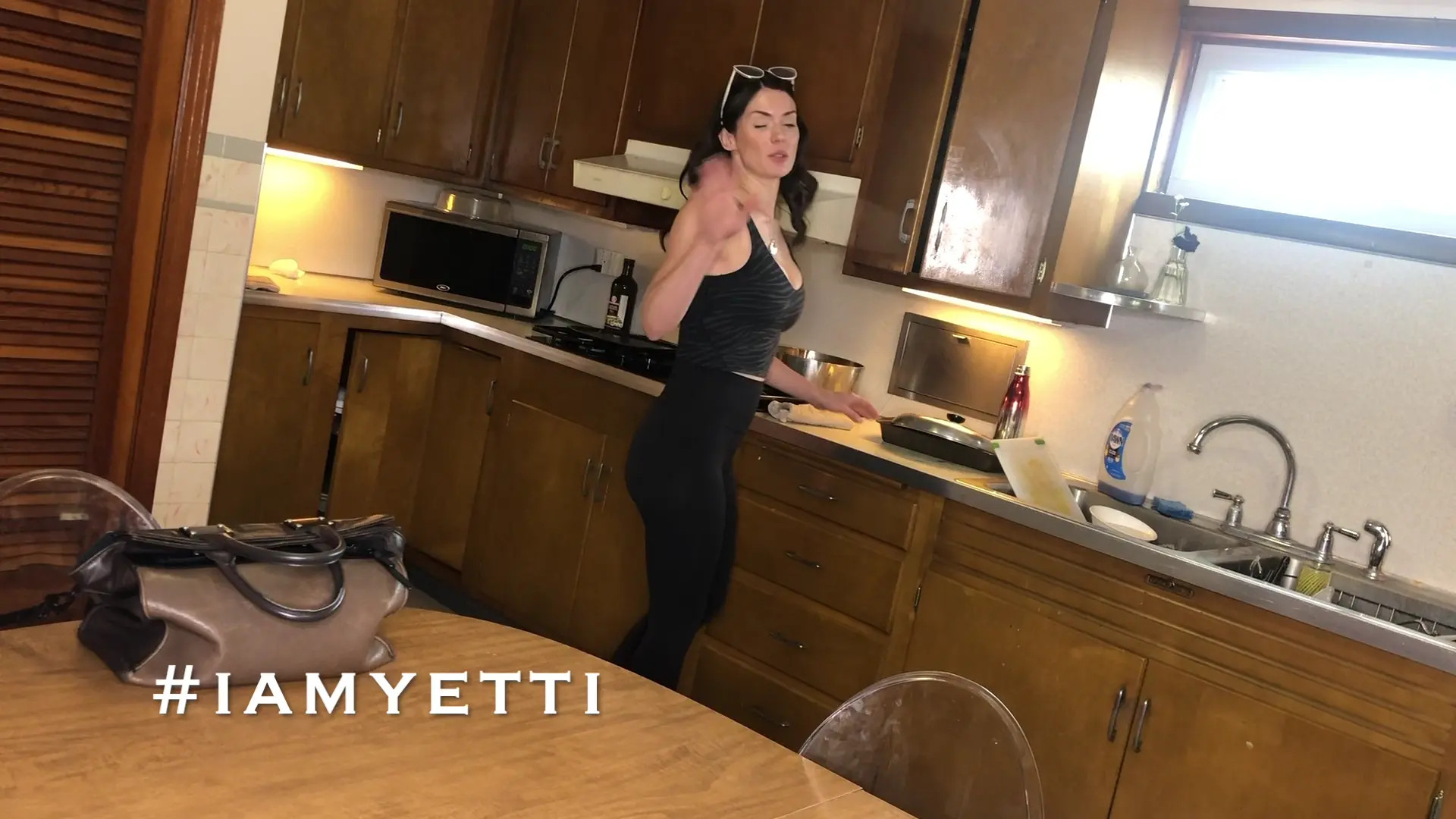 Exclusive Leak: Iamyetti - ANGRY GIRLFRIEND ROLEPLAY - Stream in FullHD | Hotleakxxx.com