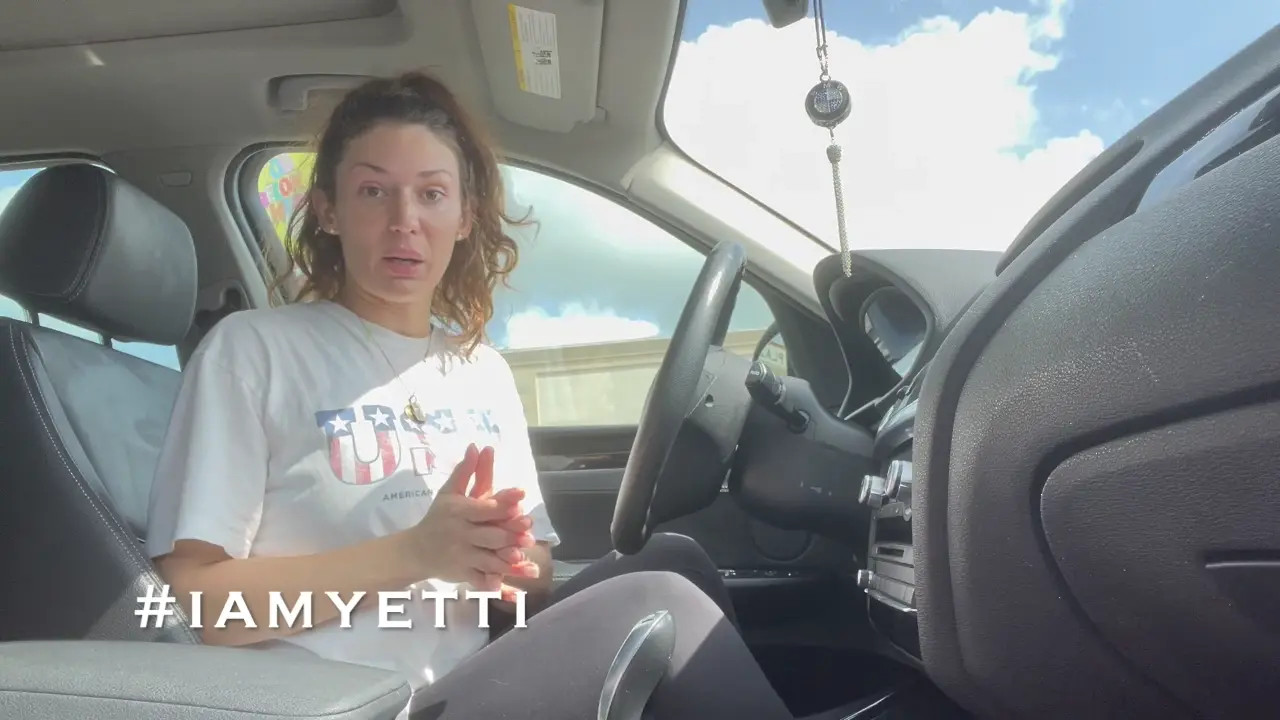 Exclusive Leak: Iamyetti - POST SHOPPING PEE - Stream in FullHD | Hotleakxxx.com