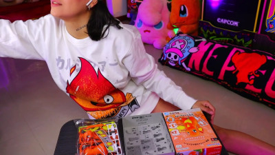 gundamchick - Building Charmander: Model Kit Fun