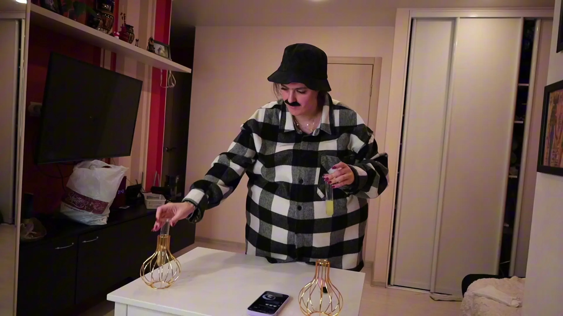 Exclusive Leak: Roni_Tailed - The doctor came up with a medicine and turned into a girl - Stream in FullHD | Hotleakxxx.com