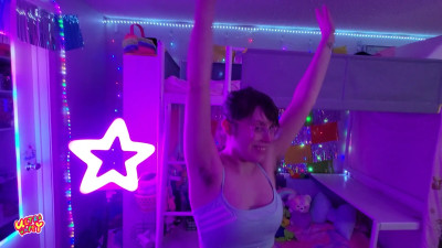UltraHappy - Yoga Club SFW