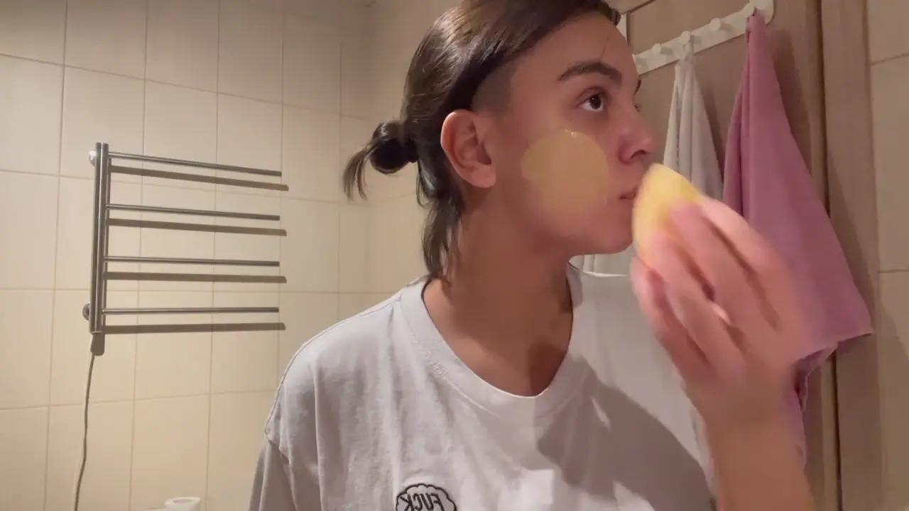 Exclusive Leak: RoshePorsche - Make Up - Stream in FullHD | Hotleakxxx.com