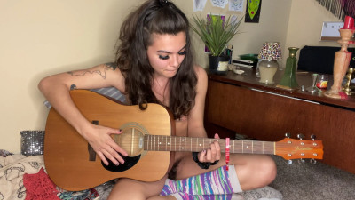 Ivy Jazmine - Playing Naked For You