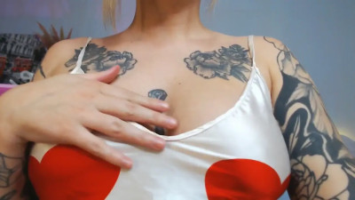 Rebel_Ariel - A lot of saliva on my tits