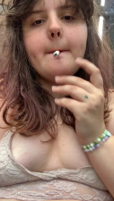 sarabellaxx - cigarette smoking in my bra