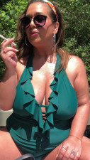 kandikum - Smoking Fetish- BBW milf on a boat
