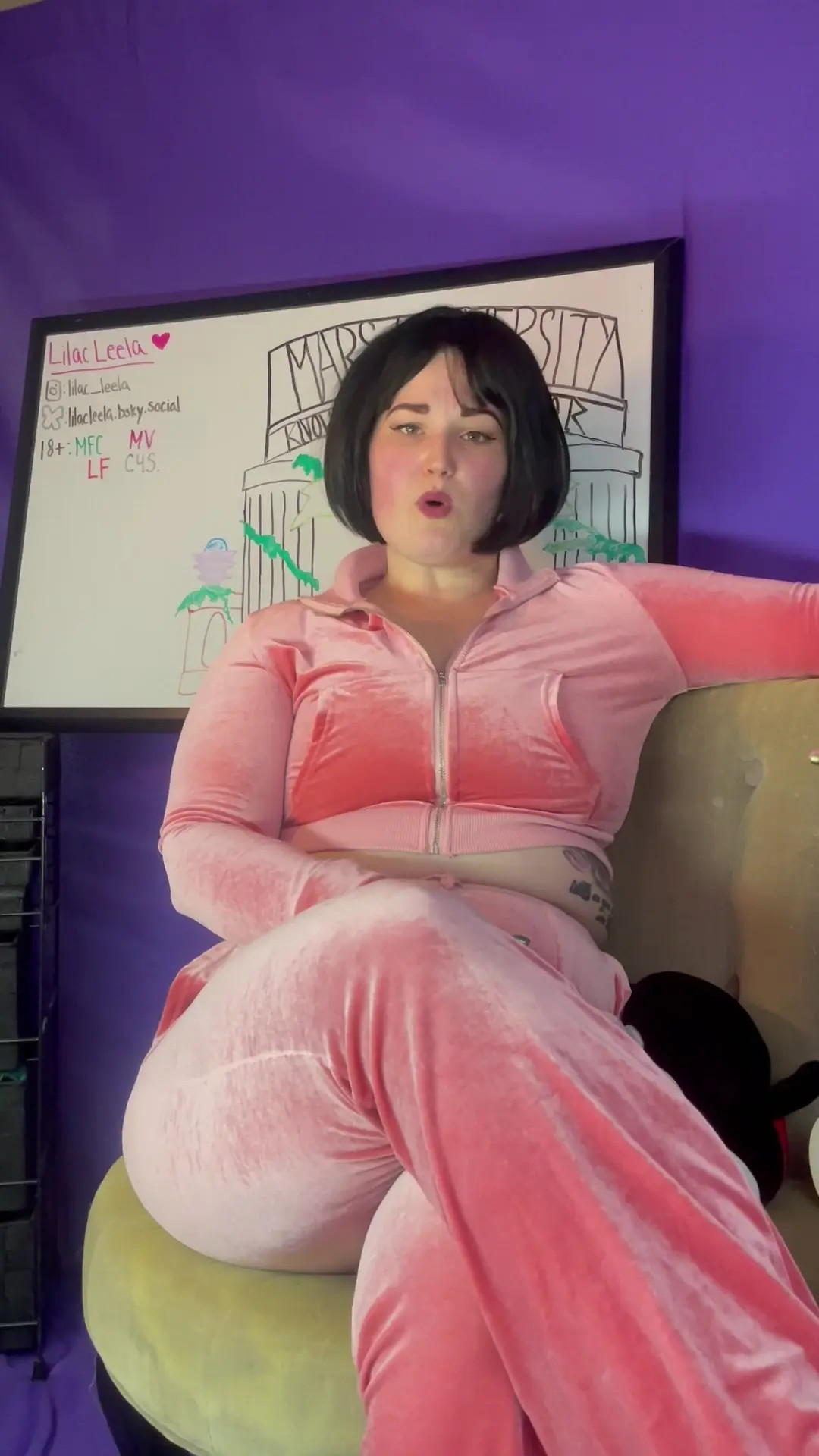Exclusive Leak: LilacLeela - Quantum Physics for Who?? Amy Wong Breaks It Down - Stream in FullHD | Hotleakxxx.com