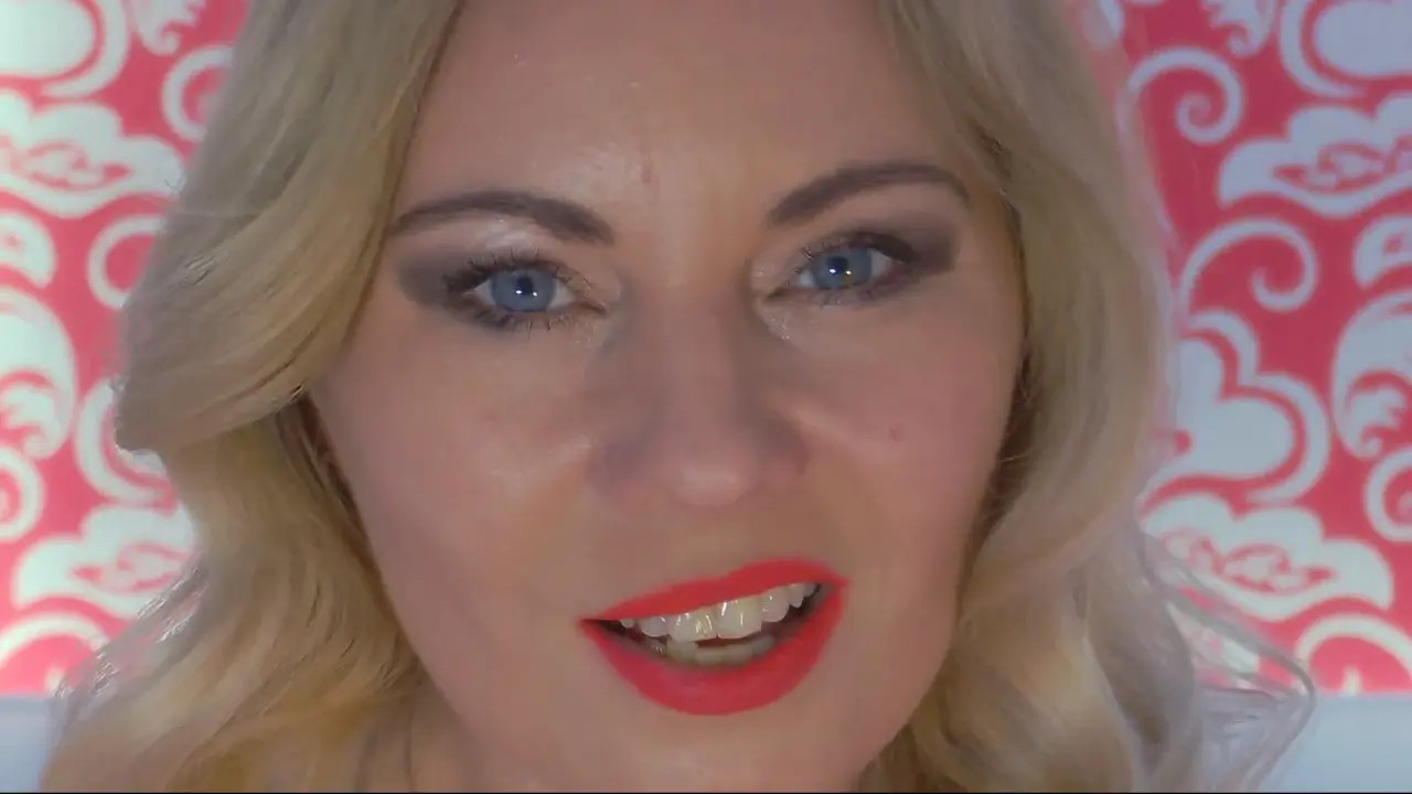 Exclusive Leak: AngelicaMore - Face teasing - Stream in FullHD | Hotleakxxx.com
