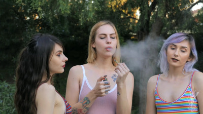 zivafey - Smokin Hot