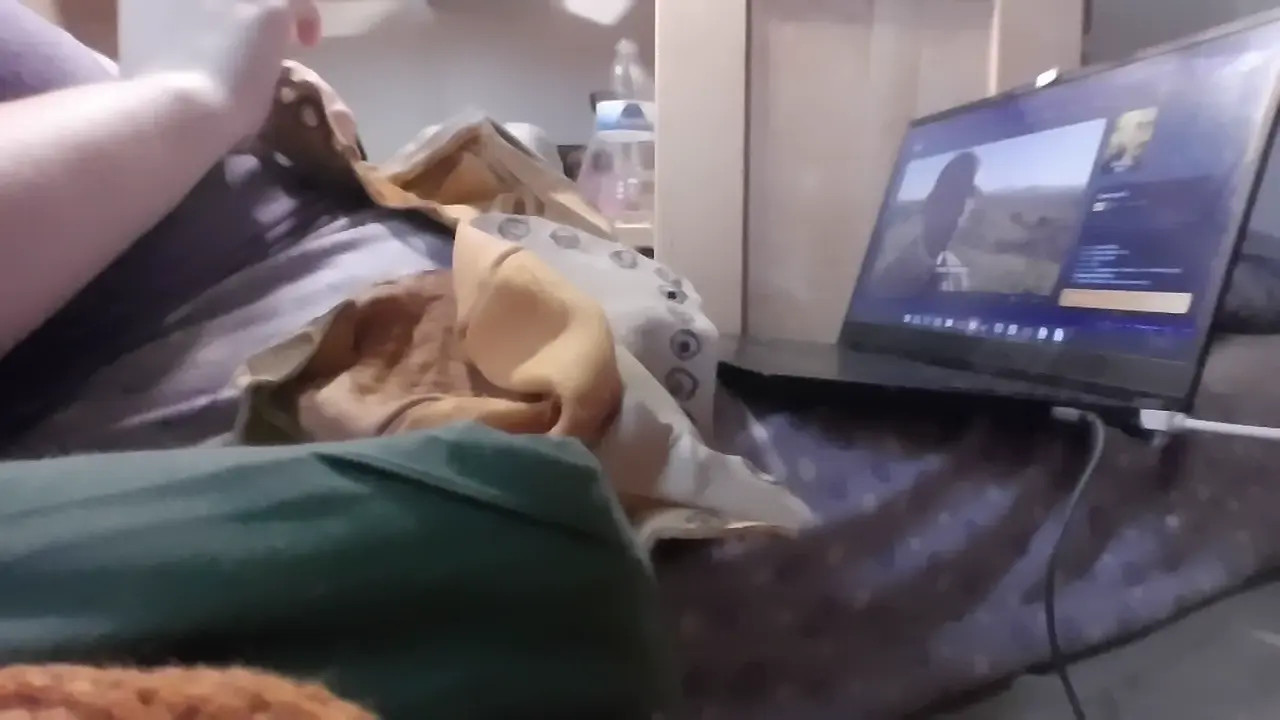 Exclusive Leak: terrigreen - 10-6-25 working on leather 2 - Stream in FullHD | Hotleakxxx.com