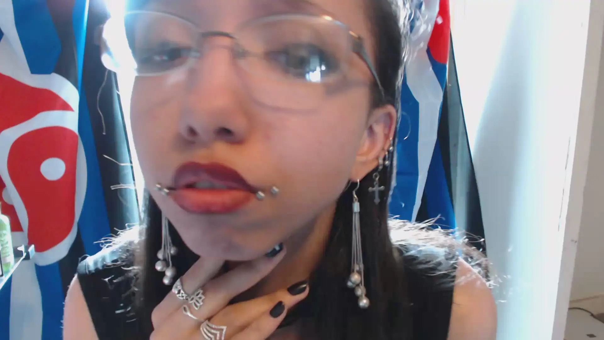 Exclusive Leak: Miss Alice the Goth - Ruining My Lipstick then Cleaning it up - Stream in FullHD | Hotleakxxx.com