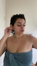 MissEstephy - Cleaning my ears
