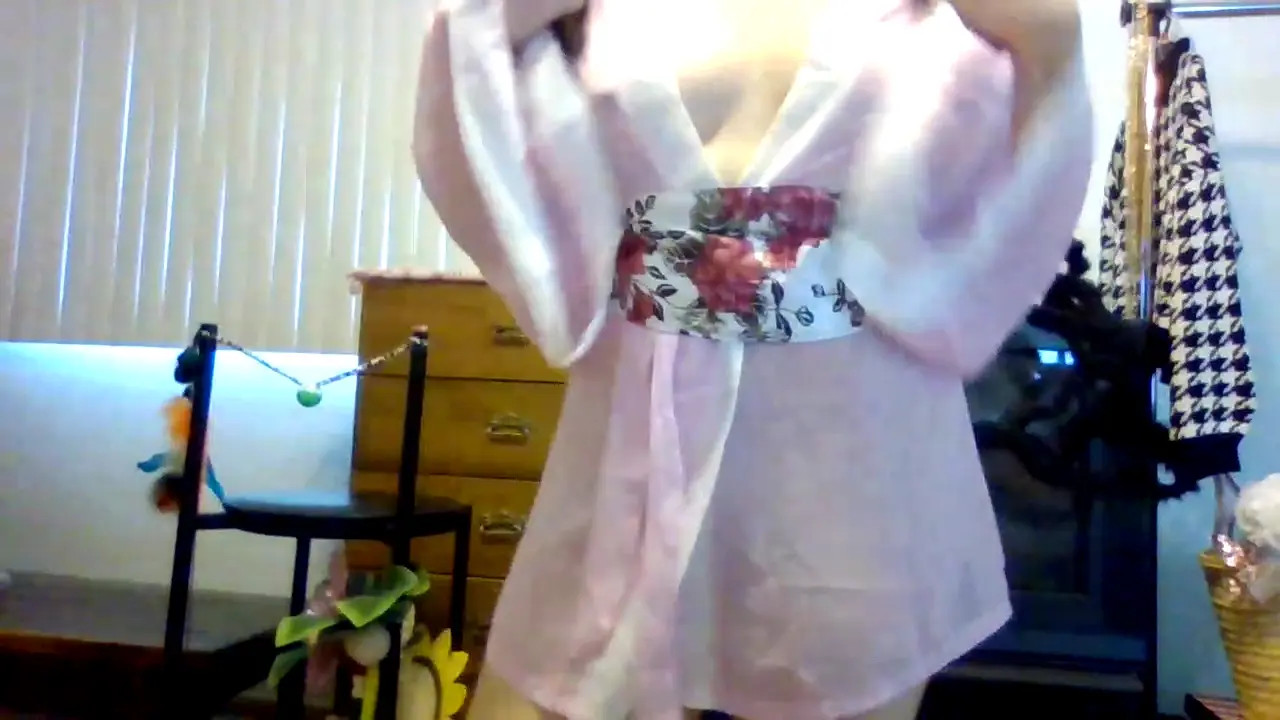 Exclusive Leak: saralovedoll - Dancing To Bruno Mars, Rose, Black Pink Asian Girl In Kimono - Stream in FullHD | Hotleakxxx.com