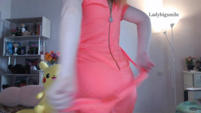Ladybigsmile - vibratoy pussyplay with striptease