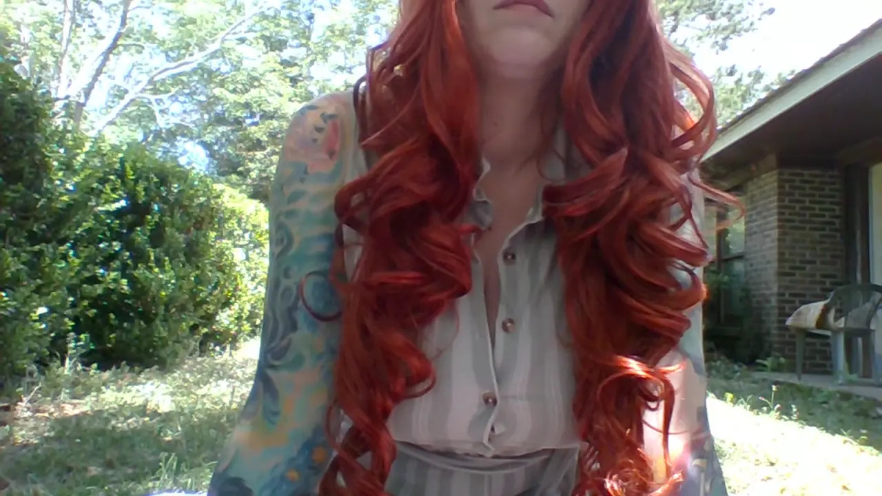 Exclusive Leak: bigboobfun1 - hangin outside - Stream in FullHD | Hotleakxxx.com
