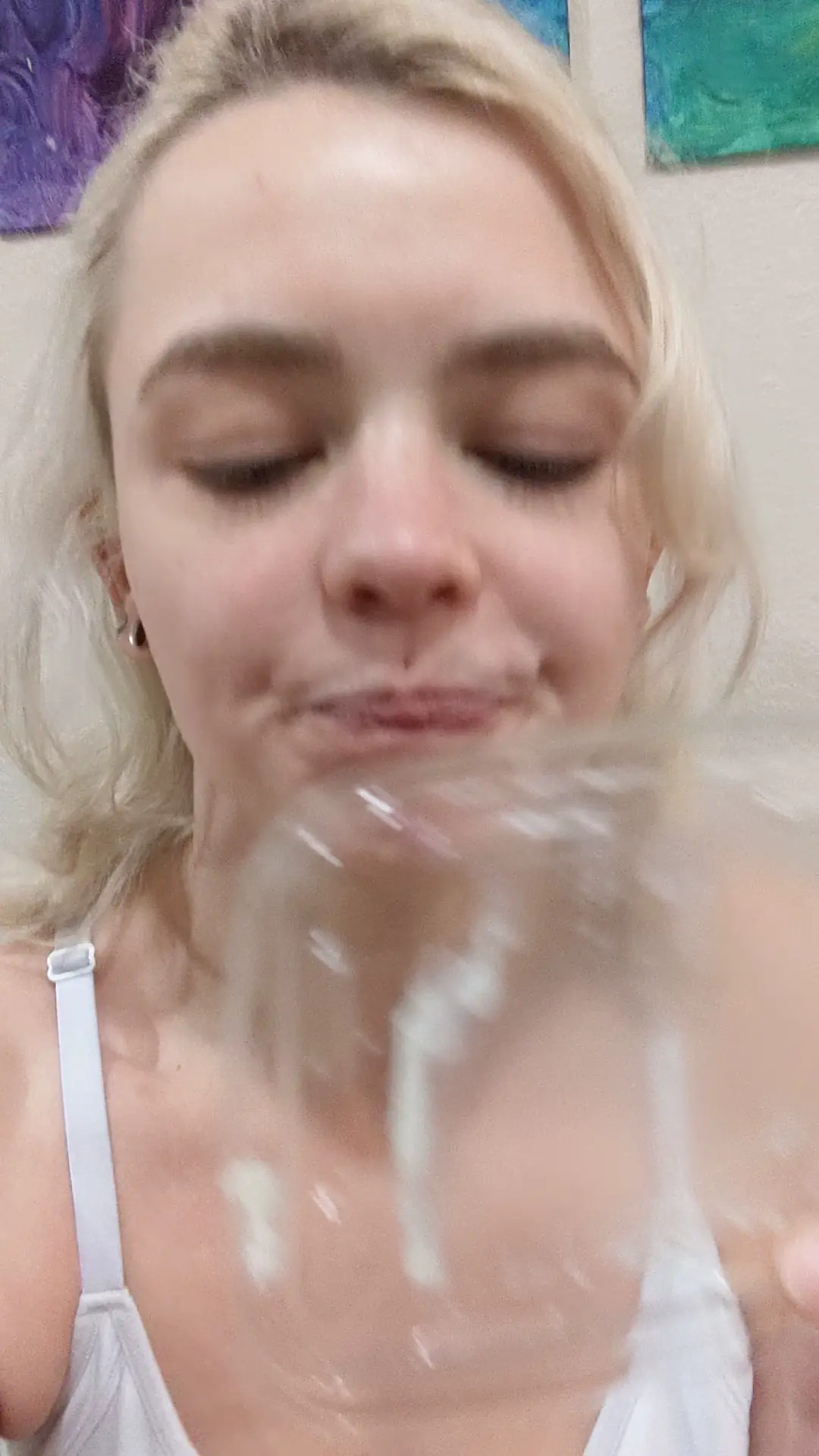 Exclusive Leak: AliceDaisyDoll - ASMR frosting lid licking - Stream in FullHD | Hotleakxxx.com
