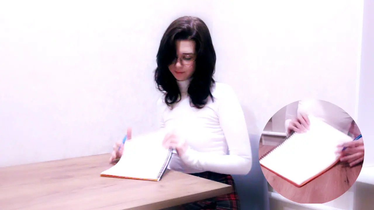 Exclusive Leak: Kayleigh_Kirin - Doing my classes - Stream in FullHD | Hotleakxxx.com