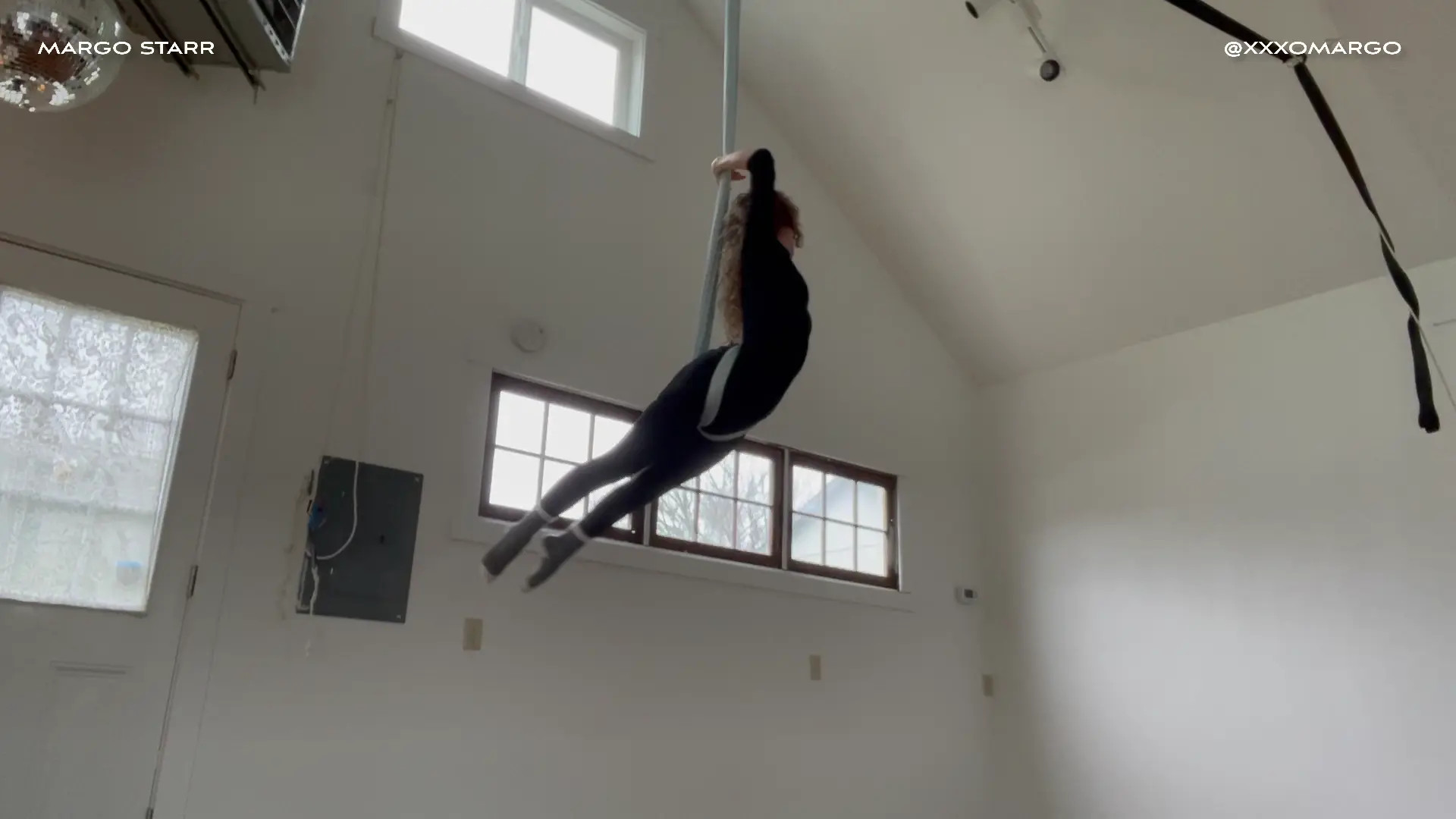 Exclusive Leak: Margo Starr - Flexible Acrobat on Aerial Sling SFW Version Margo Starr - Stream in FullHD | Hotleakxxx.com
