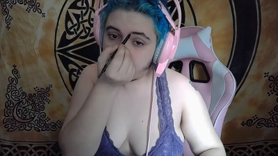 scoobsboobs - Doing my makeup and listening to music
