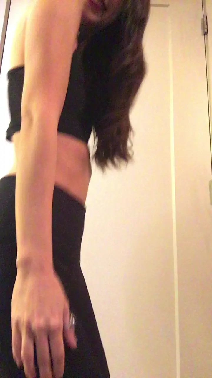 Exclusive Leak: NataliaRayexo - Bratty Ass Worship in my Yoga Pants - Stream in FullHD | Hotleakxxx.com