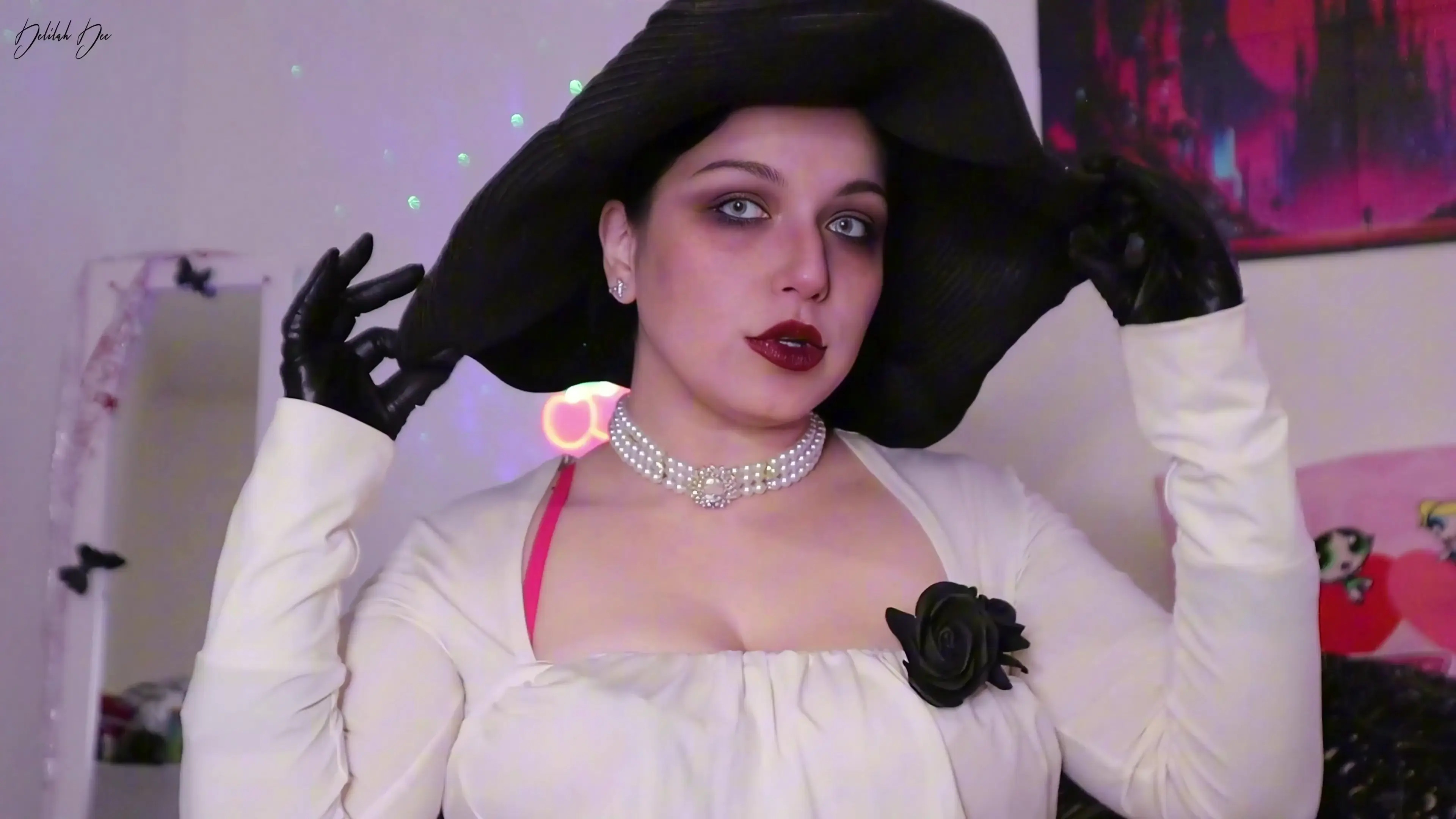 Exclusive Leak: Delilah Dee - Lady Dimitrescu Cosplay Behind the Scenes with Delilah Dee - Stream in FullHD | Hotleakxxx.com
