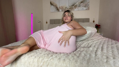 Luna1Sky - Blonde with a big ass shows off her new dress