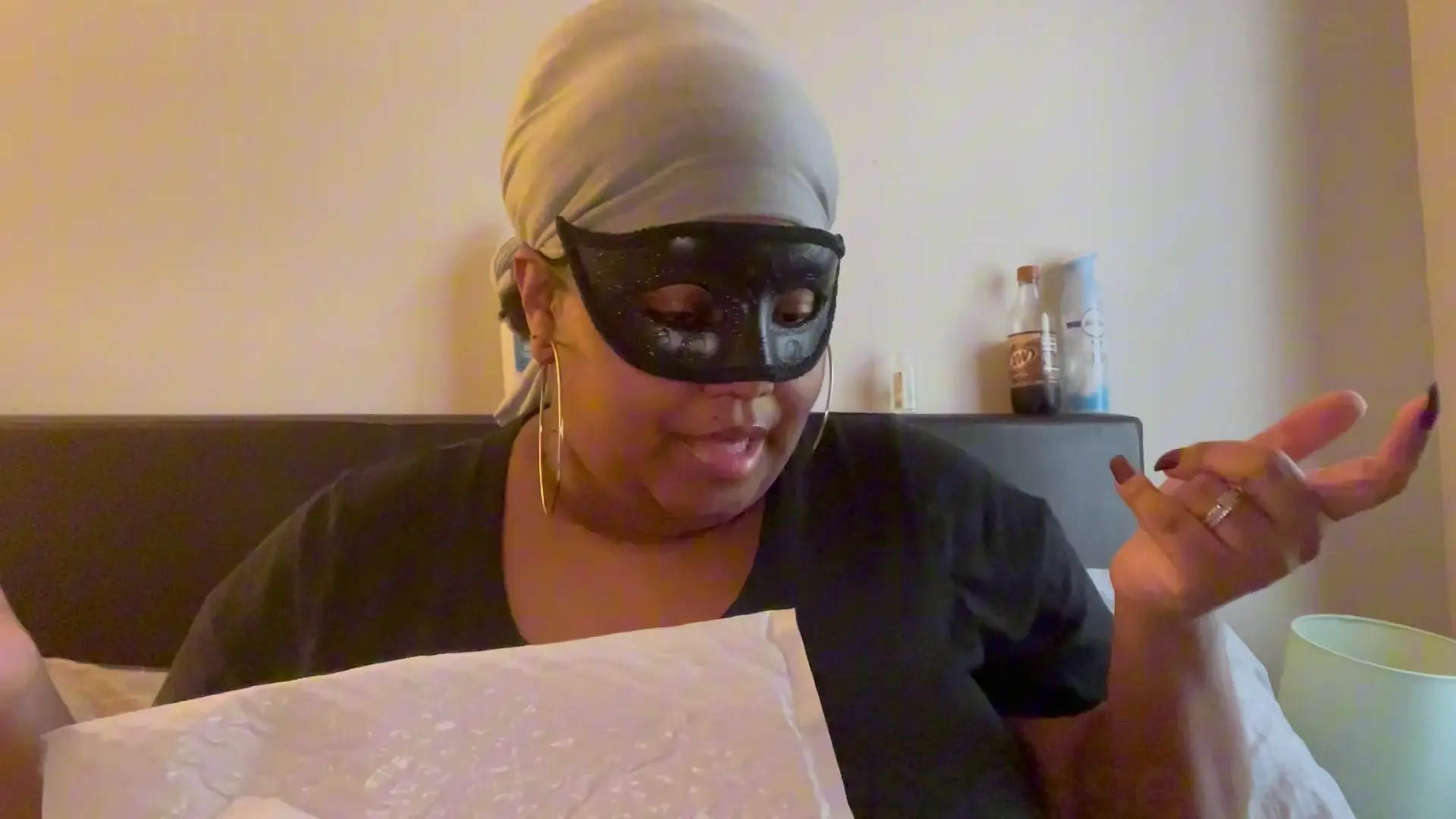 Exclusive Leak: MaskedGoddessEssence - Unboxing video 1 - Stream in FullHD | Hotleakxxx.com