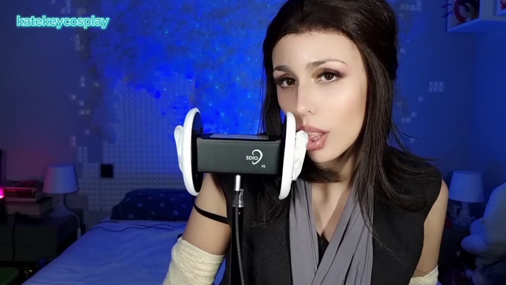 Exclusive Leak: katekeycosplay - STARWARS REY LICK YOUR EAR ASMR / COSPLAY SLIME - Stream in FullHD | Hotleakxxx.com