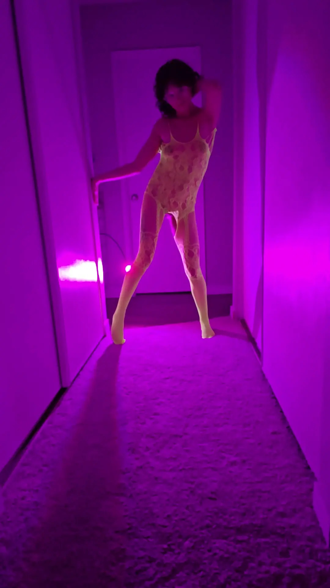 Exclusive Leak: AprilStrips - Seduction - Stream in FullHD | Hotleakxxx.com