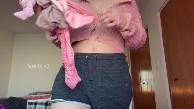faekitti - Pink Panty Try-On